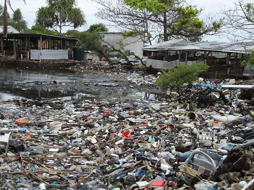 Tuvalu village where filming of the extended family took place (© Joanna Ruxton)